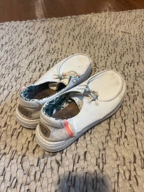 Hey Dude Women’s White Canvas slip-ons